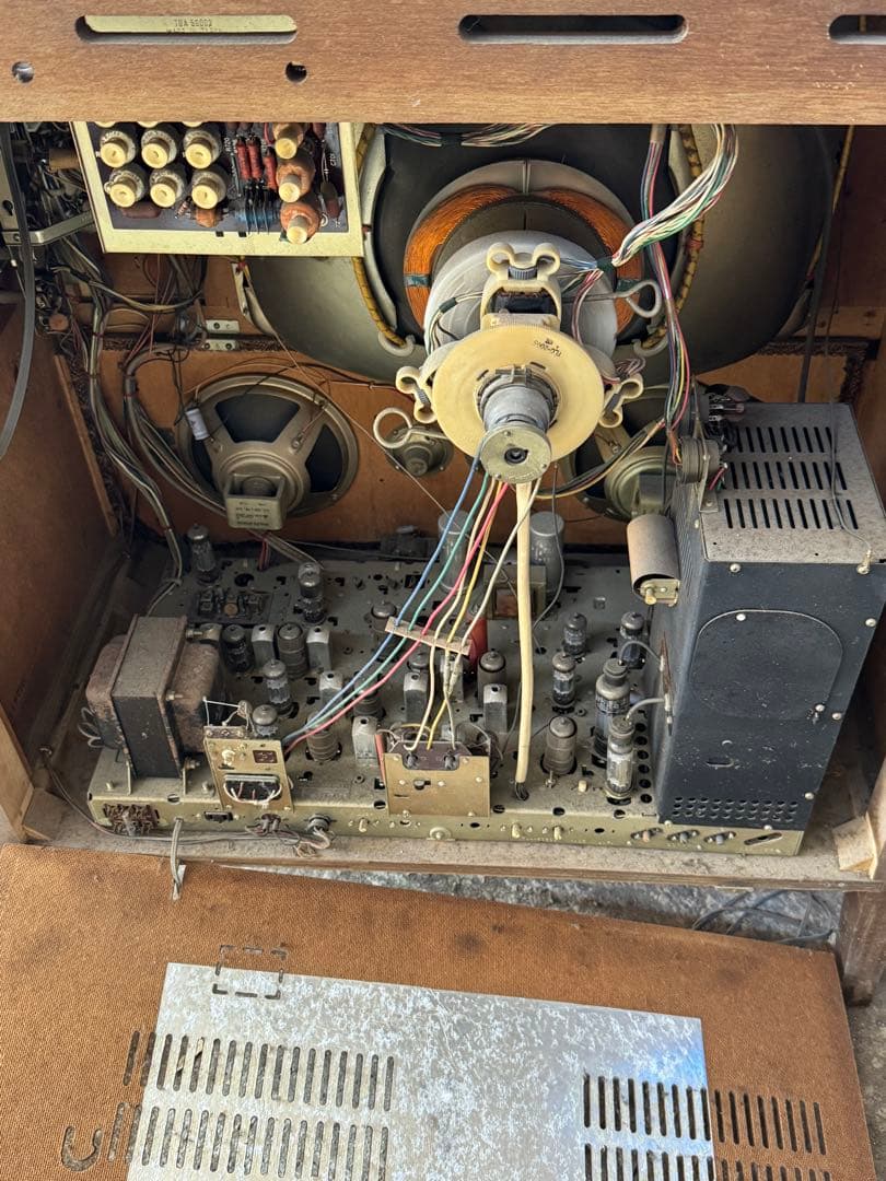 National テレビ　木製枠　昭和レトロ