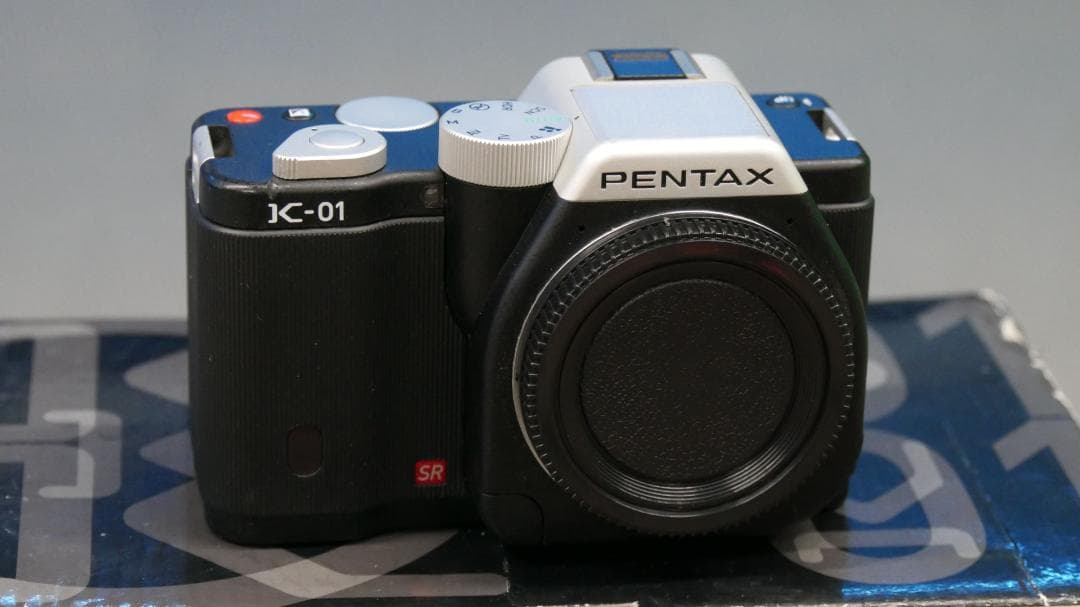 Pentax K-01 ボディ 箱・付属品あり