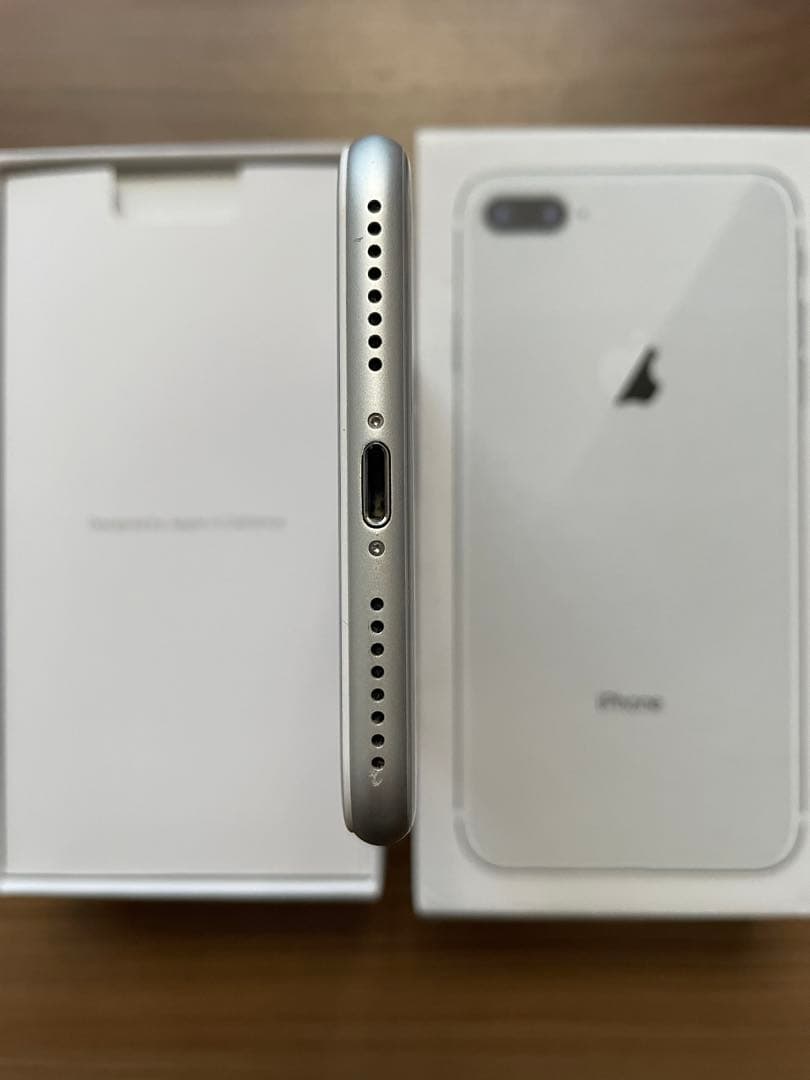SIMフリー iPhone8 Plus 256GB US版 シャッター音なし可