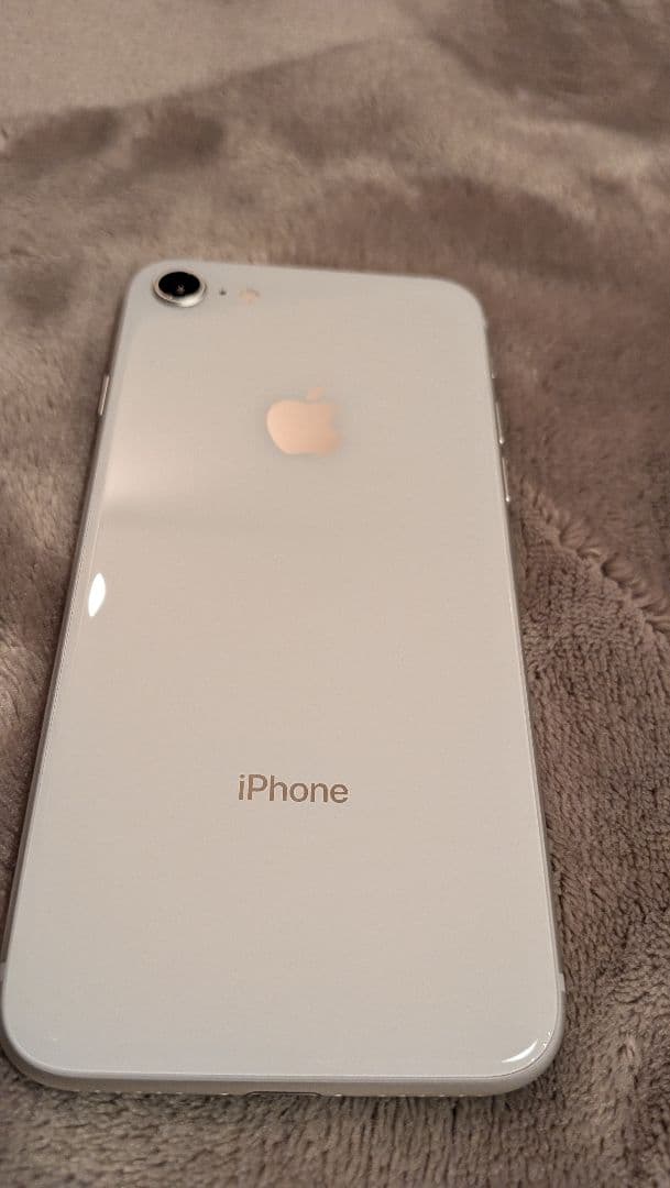 iPhone8　MQ92J/A　SIMフリー