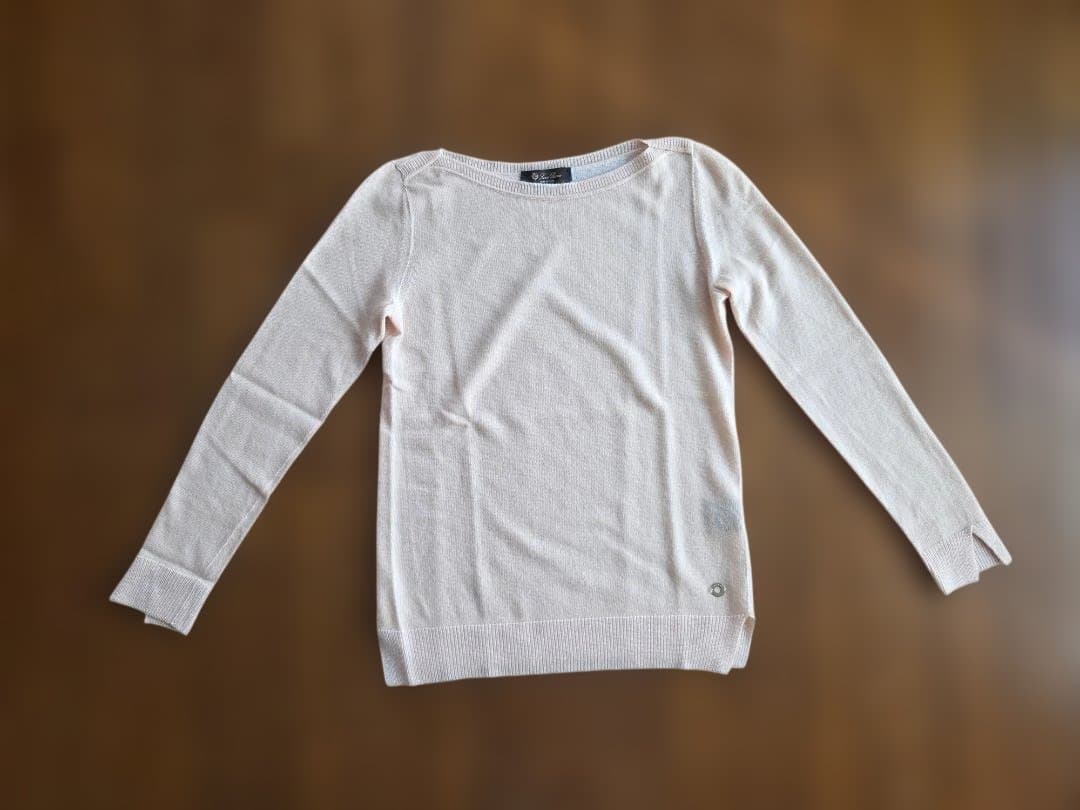 LORO PIANA ライトピンク クルーネック ニット