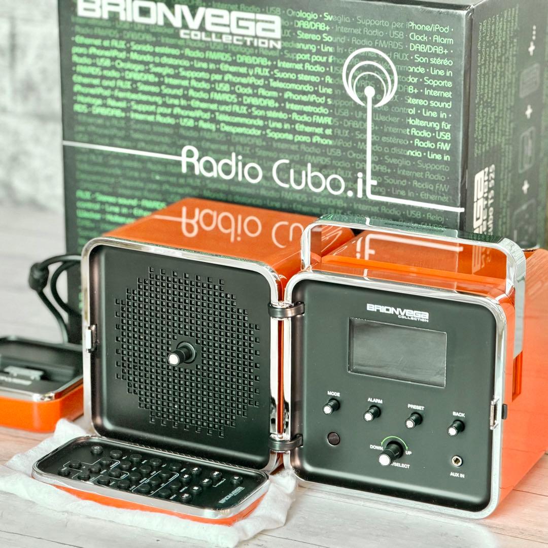 ラジオ・コンポ BRIONVEGA Radio Cubo TS525