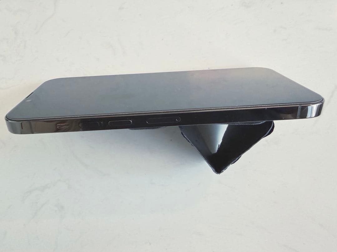 iPhone 13 Pro Max 米国版　美品