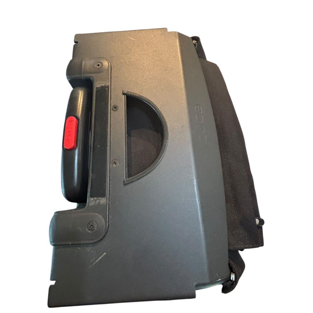 ZÜCA ズーカ フライヤートラベル　32L 機内持ち込　2輪　キャリーケース