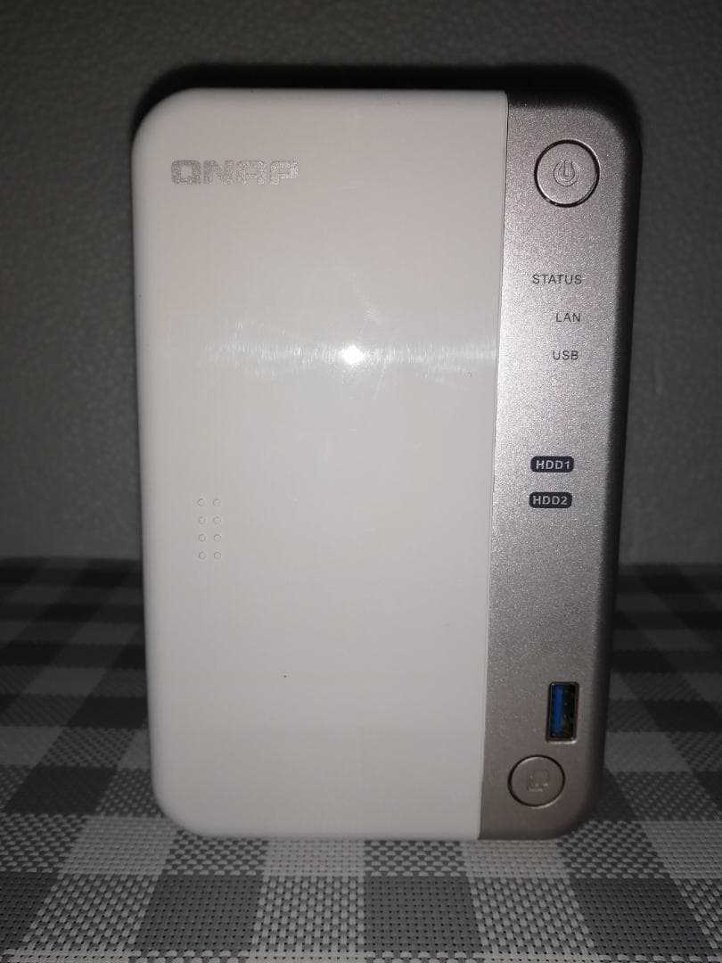 QNAP TS-251B + HDD 4TB (2TBx2個) RAM 8GB