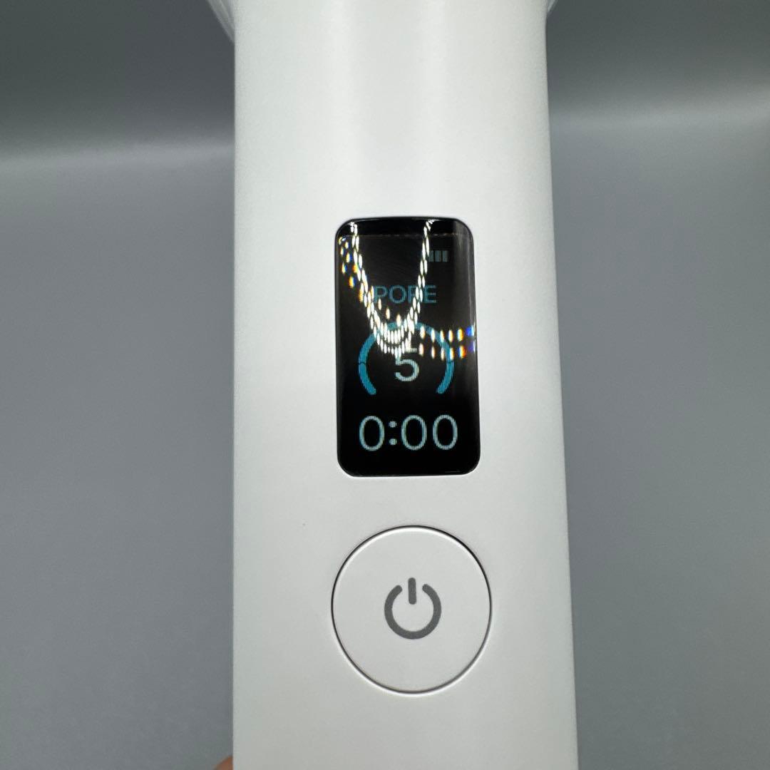 M1368 メディキューブ AGE-R ウルトラチューン40.68 美容機器