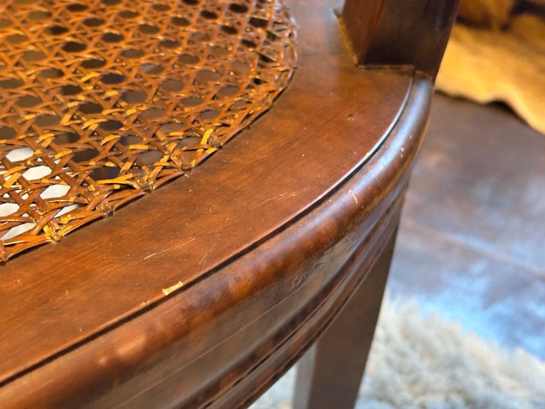 フレンチアンティーク　猫脚　クラシック　ラタンシートチェア　ヴィンテージ　NZ