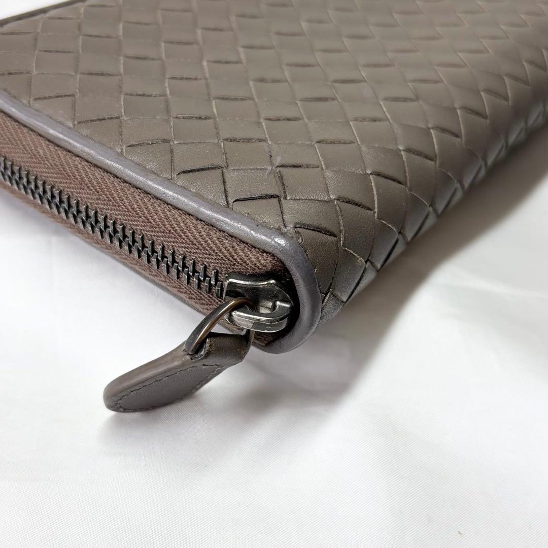 【美品】　ボッテガヴェネタ　長財布　イントレチャート　ラウンドファスナー