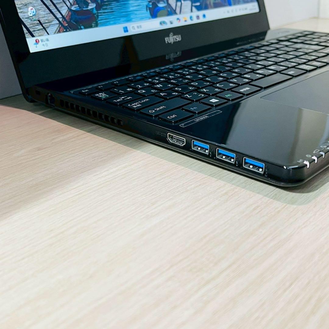 即利用OK！Windows11✨SSD✨ブルーレイ カメラ ノートパソコン