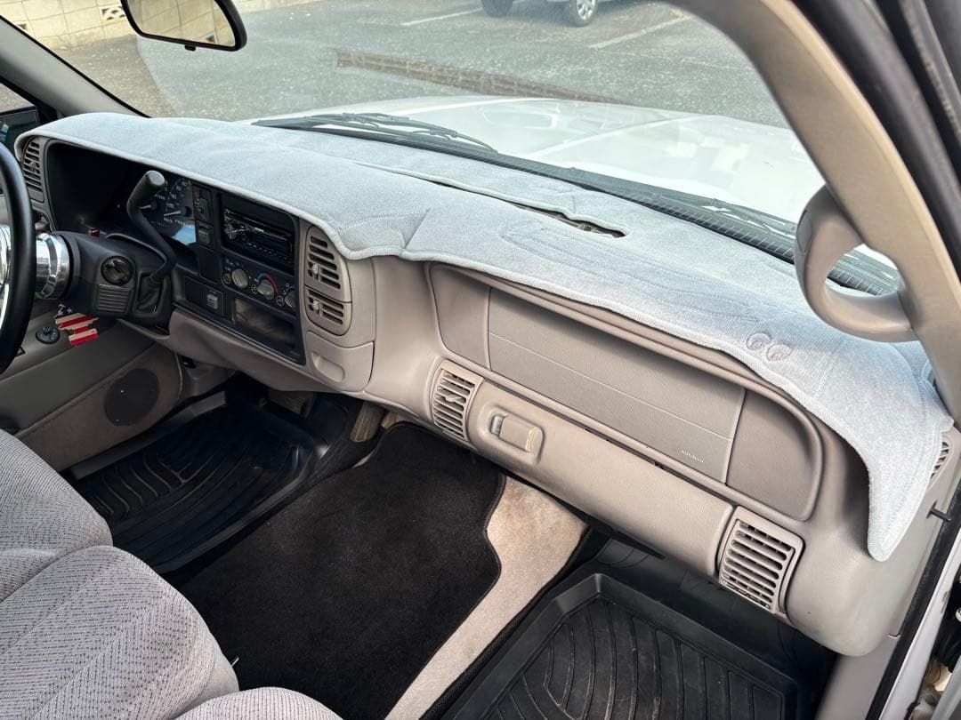 ★新品 シボレー タホ 1997ー99年 ダッシュマット サバーバン c1500