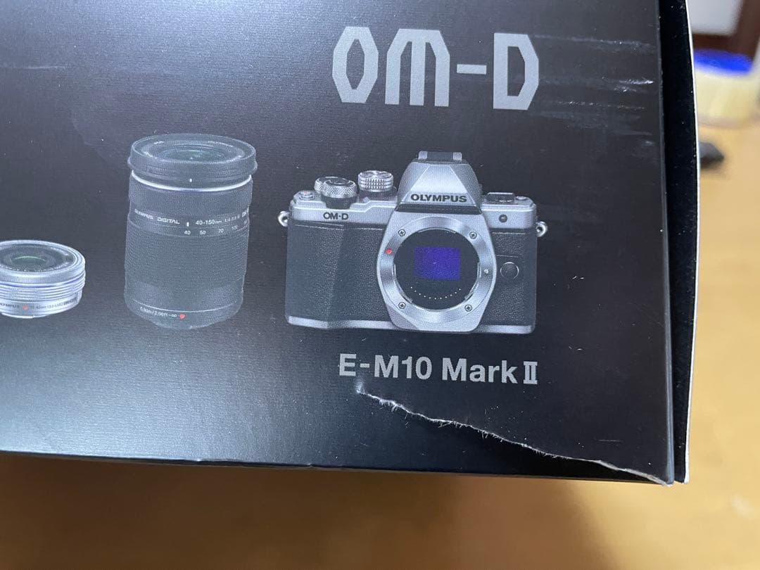 OLYMPUS OM-D EM10 Mark2 ダブルズームキット