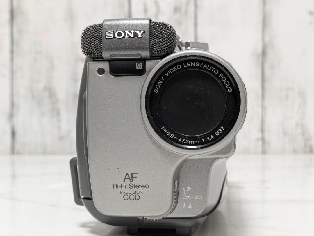 SONY　CCD-TR1　Hi8　8mm対応