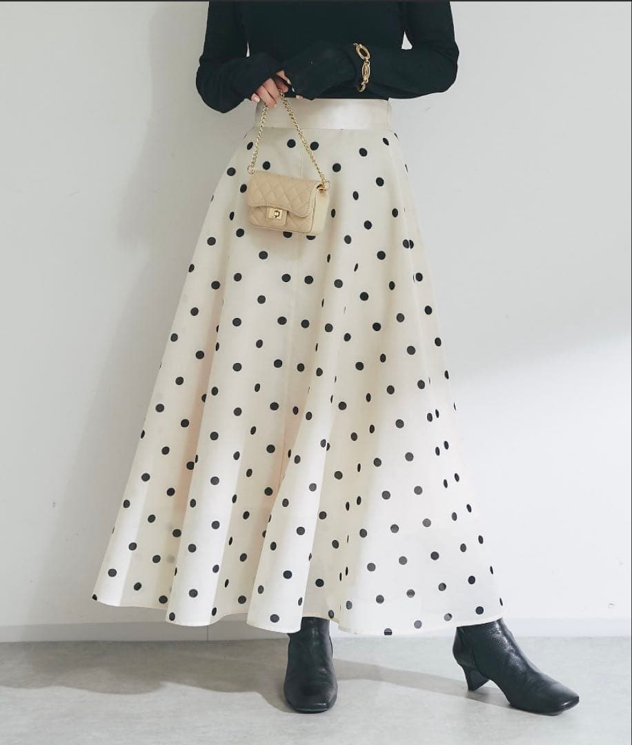 ぽぽちゃんさま専用　ラブティックボンボン ドットオーガンサーキュラースカート