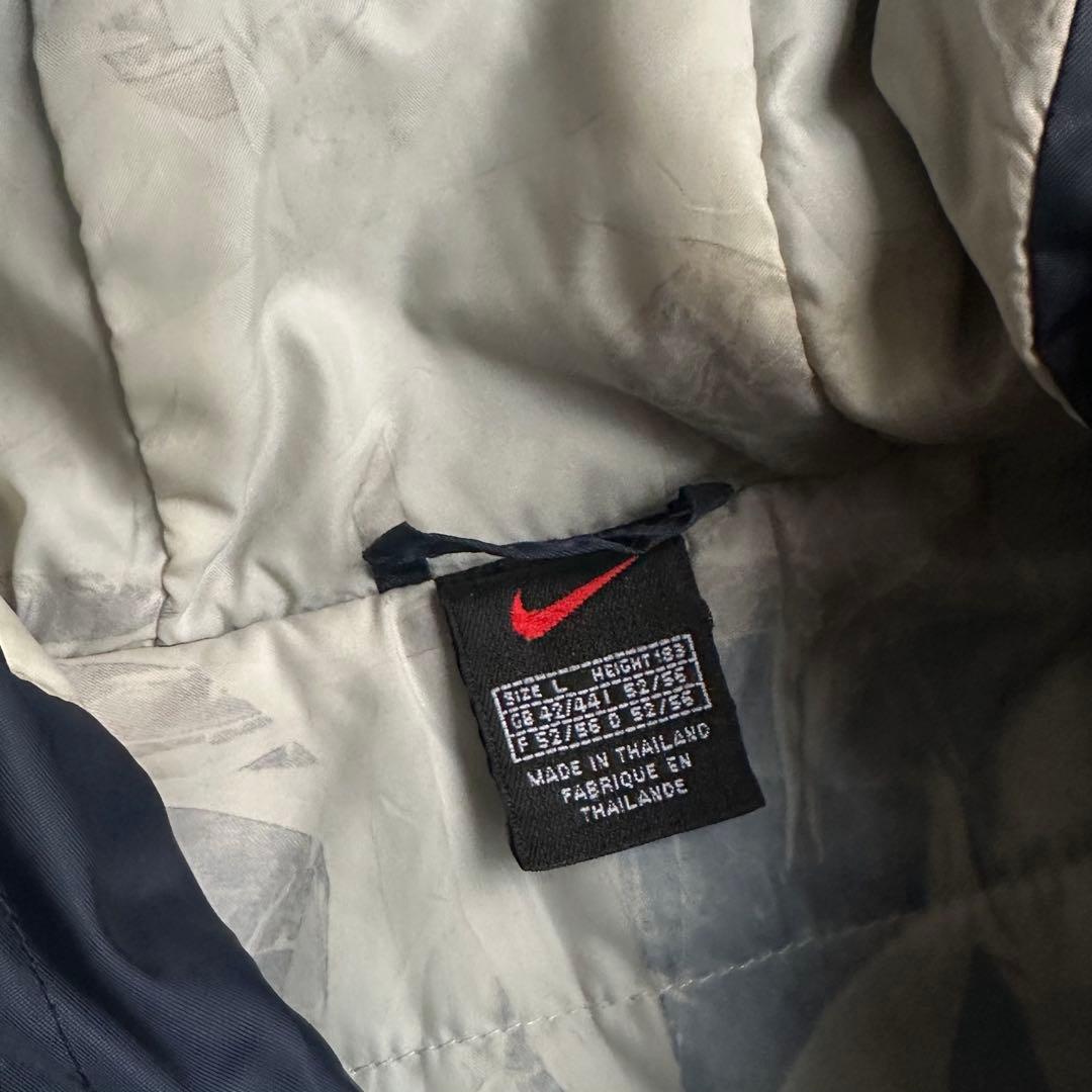 【90s】 NIKE ナイロンジャケット ''中綿入り''