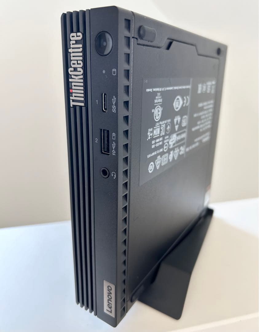 美品 Lenovo ThinkCentre M70q i3 第10世代 ミニPC