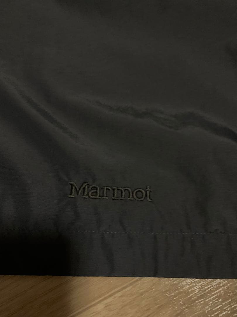 Marmot BEAMS ブラックロング撥水コート