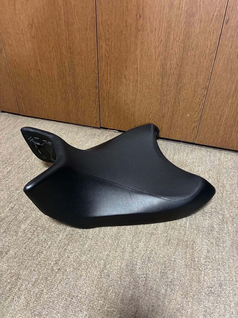 NC750X RH09 ローダウンシート