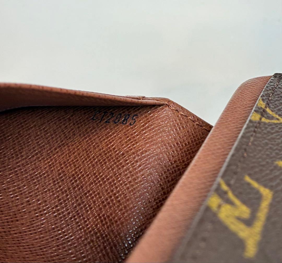 ルイヴィトン モノグラム 財布