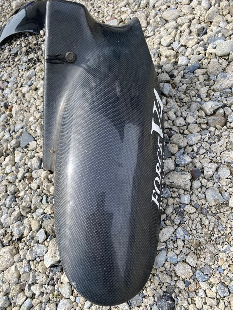 リヤフェンダー　RVF400？　VRF400？　カウル