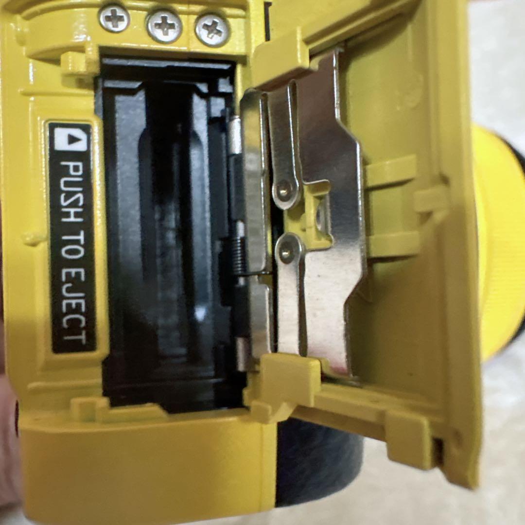 PENTAX ミラーレス一眼 カメラ Q7 イエロー