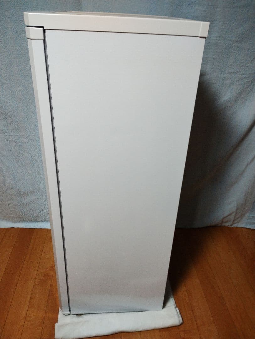 冷凍庫　アイリスオーヤマ　IUSD-18A-W