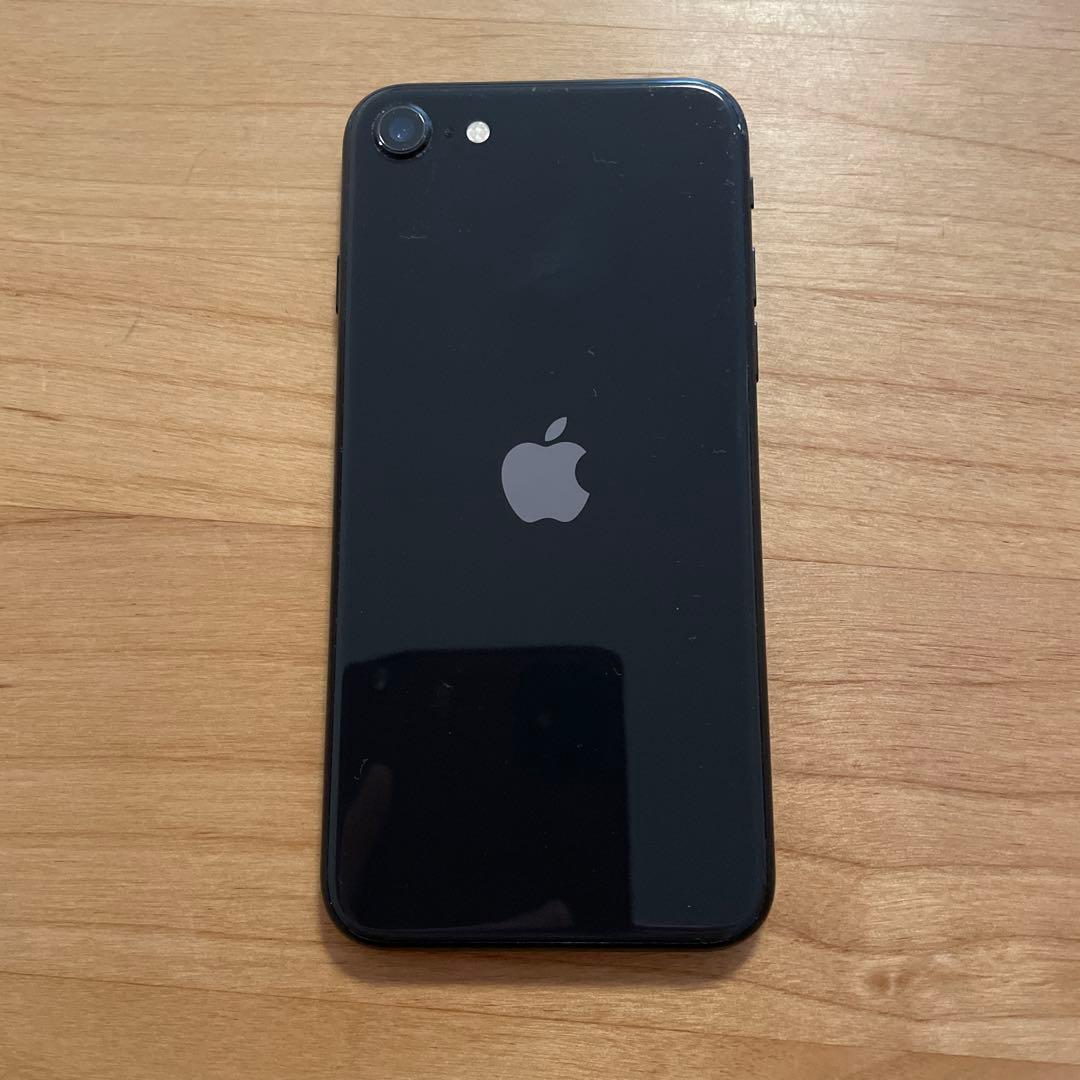 iPhone SE第2世代　64GB