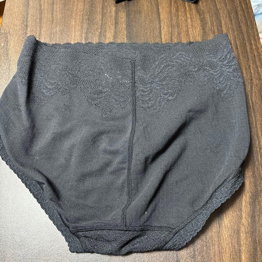 MARUKO カーヴィシャス　ショーツ 黒　4枚　Mサイズ