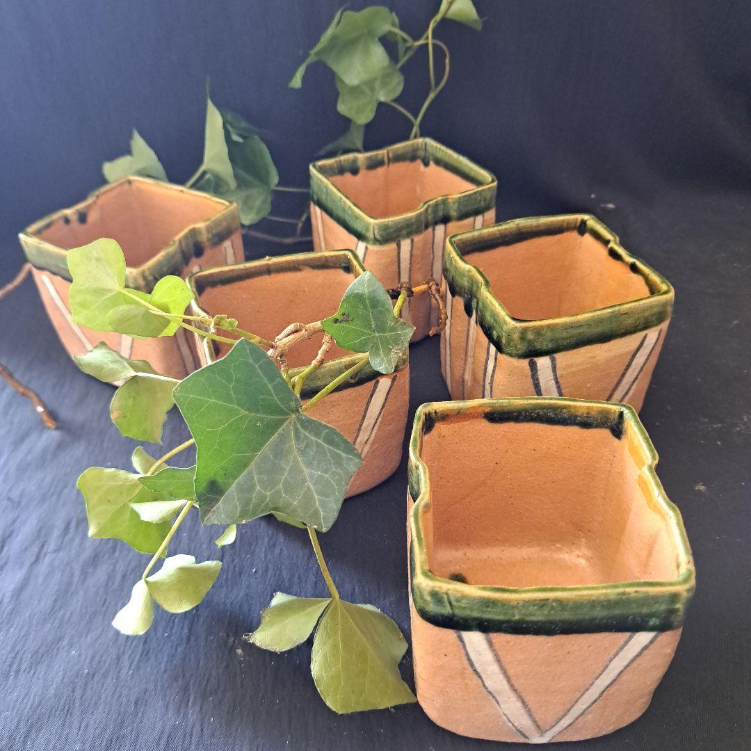 「モダンな織部(おりべ)！」 織部焼向付(むこうづけ)幅8cm 5客セット 骨