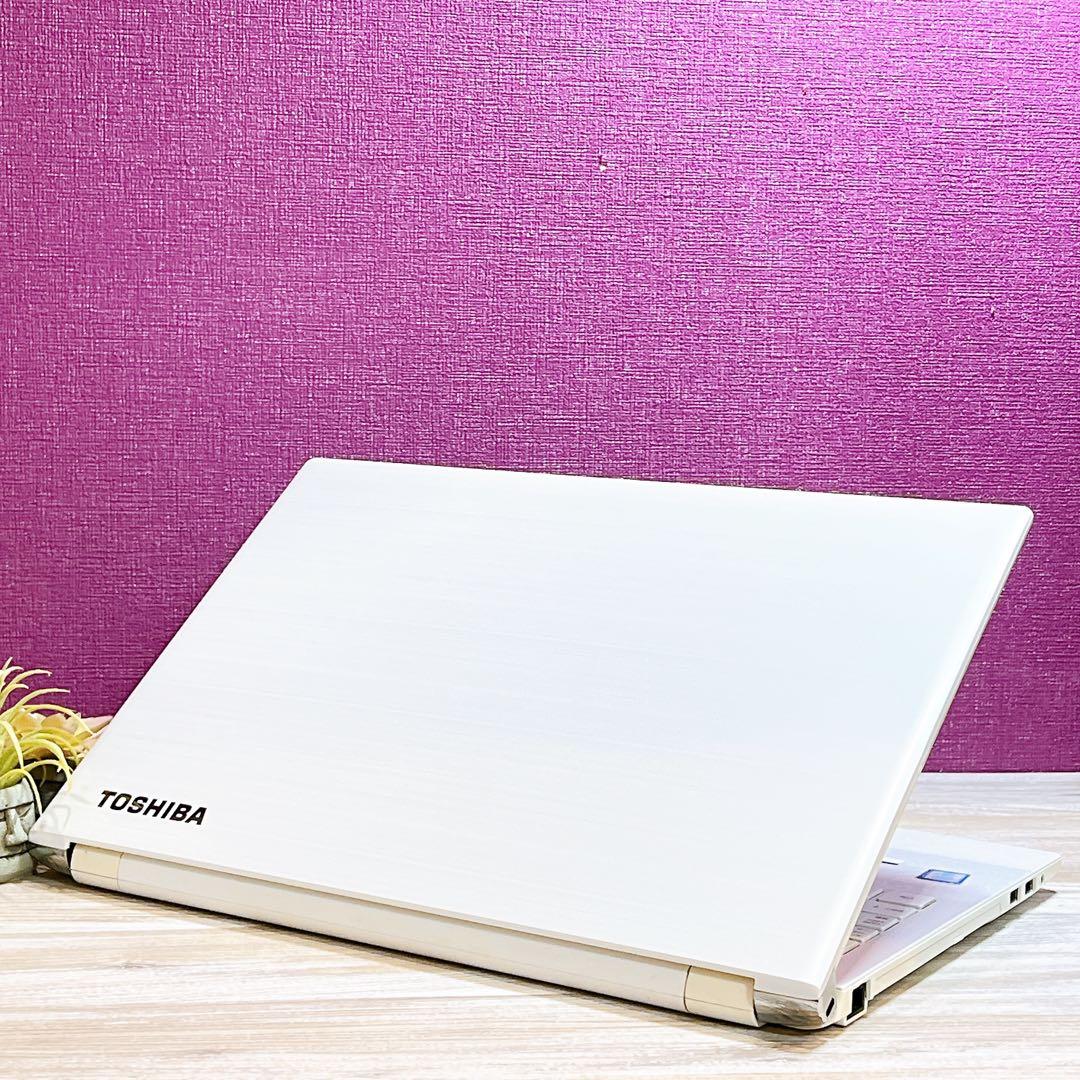 Windowsノート本体 dynabook Core i7 8GB SSHD1TB Win11