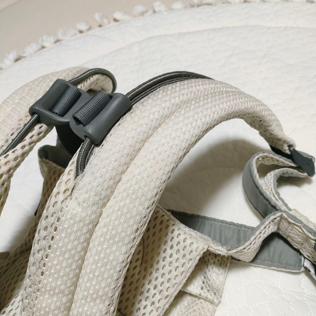 【美品】ベビービョルン ハーモニー クリーム