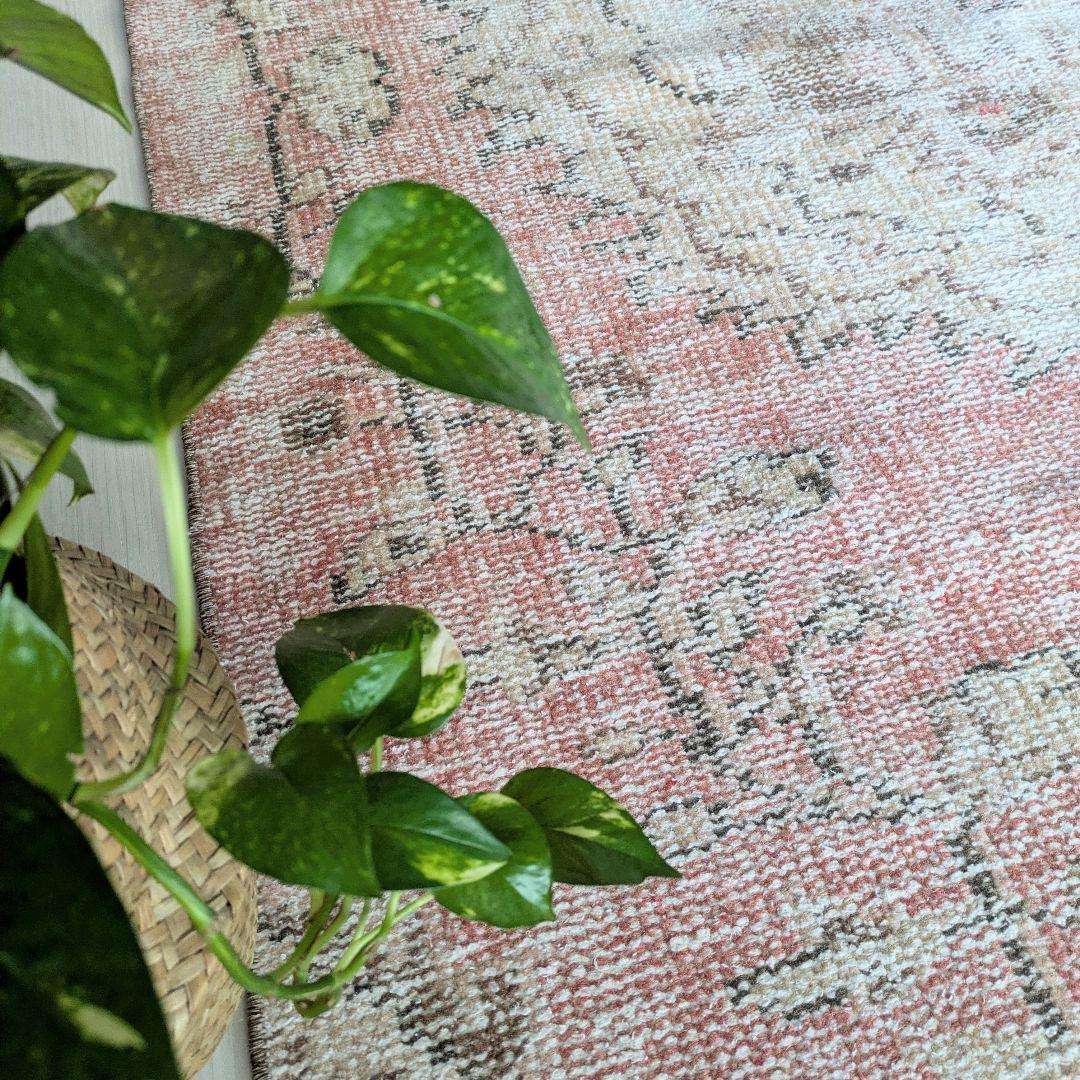 101×218 かすれた赤のトルコヴィンテージラグ