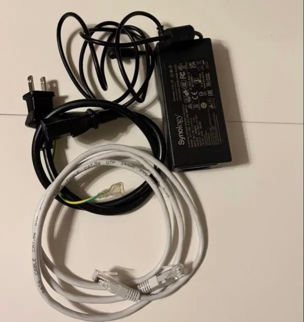 Synology DS220j NAS 本体セット（動作確認済み・美品）