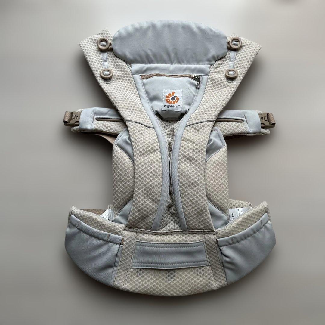エルゴ　ergobaby OMNI breeze ベージュ