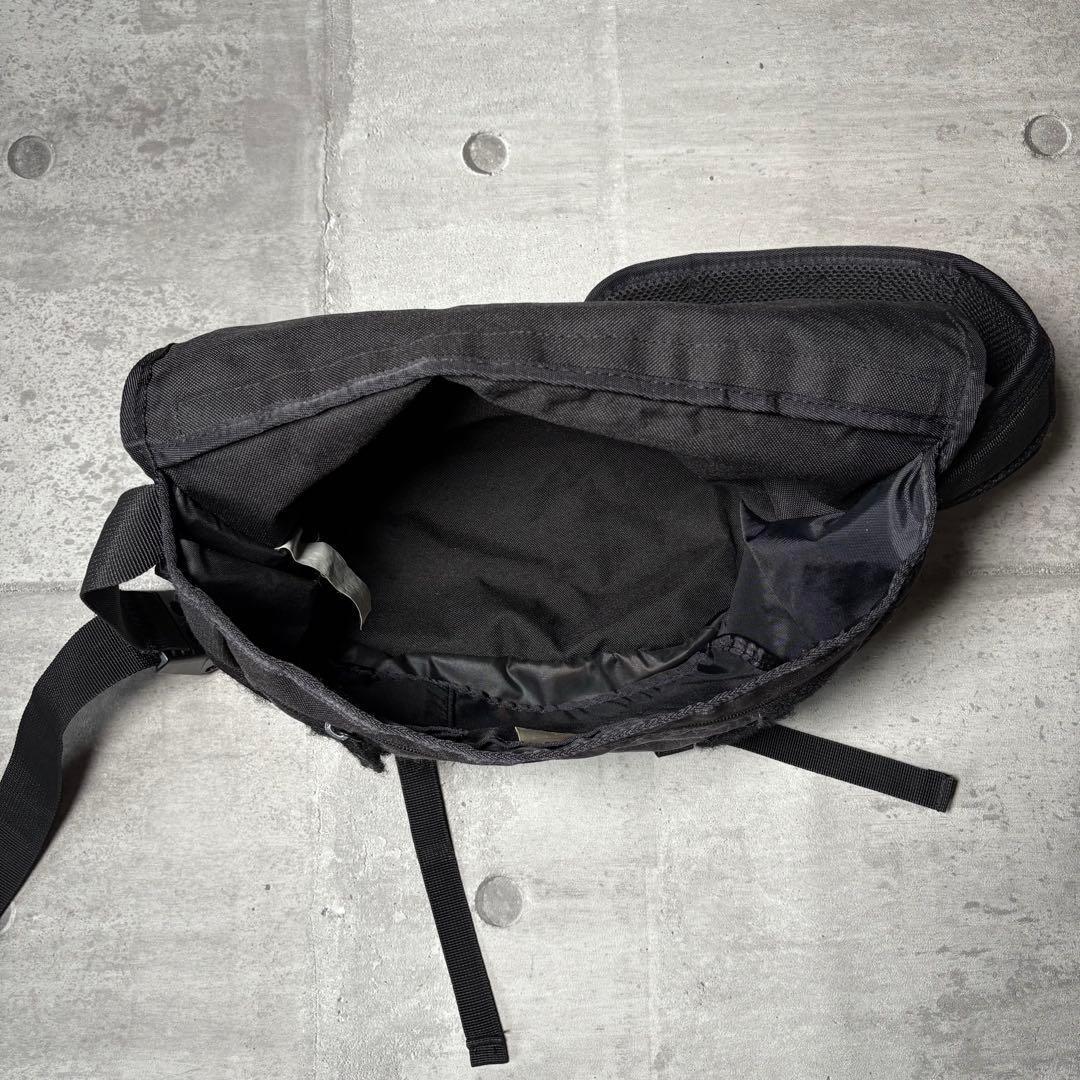バッグ 90s old nike messenger slingbag y2k tech