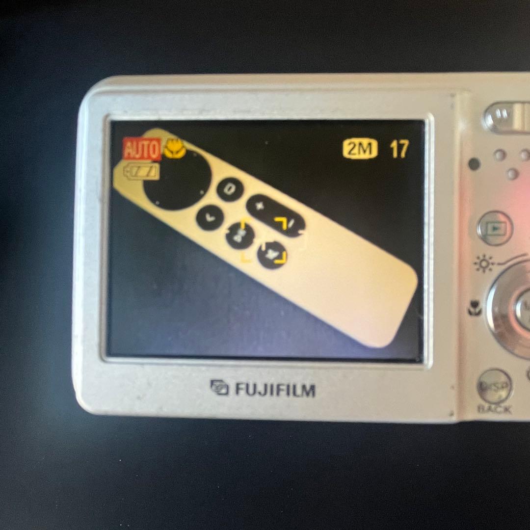 FUJIFILM finepix F30 コンデジ