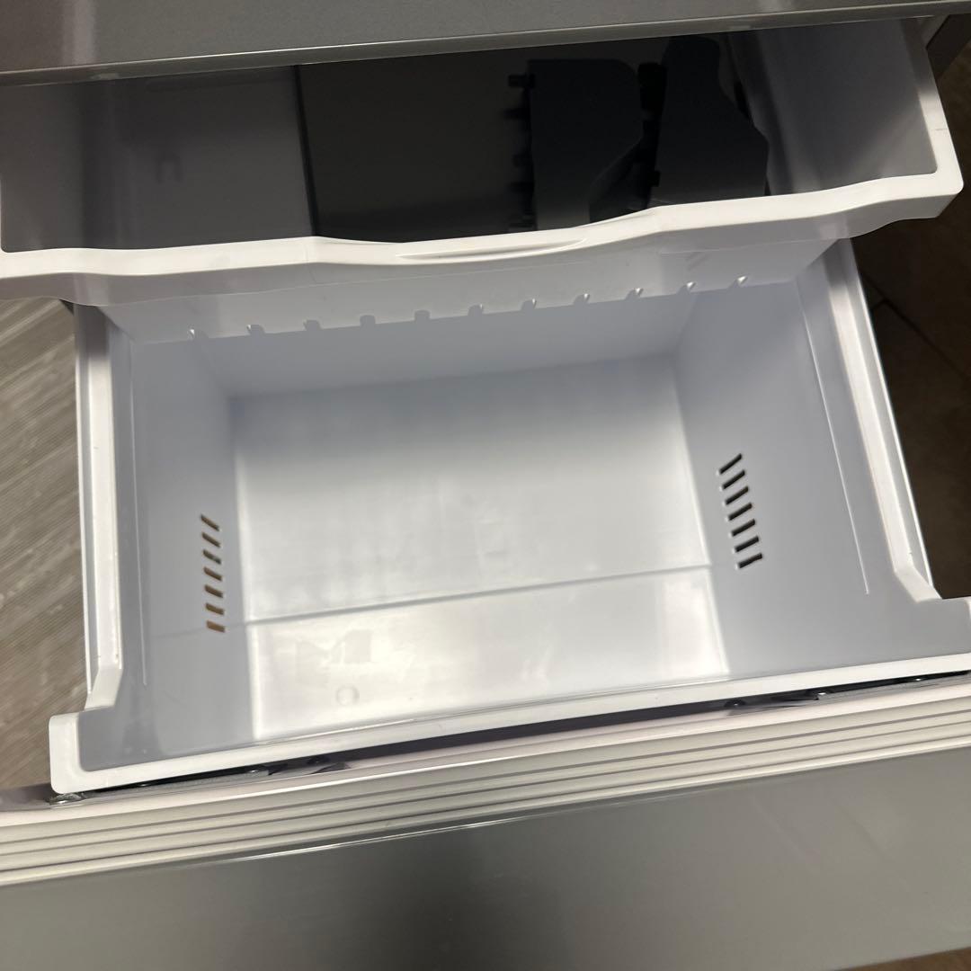 日立　ノンフロン冷蔵庫　R-27EV 2014年製　HITACHI 冷蔵庫　家電