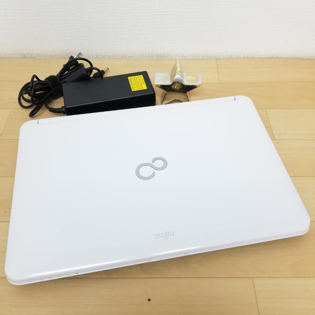 新品SSD BD搭載 i7搭載 即使用可ノートPC 富士通 (E1897)