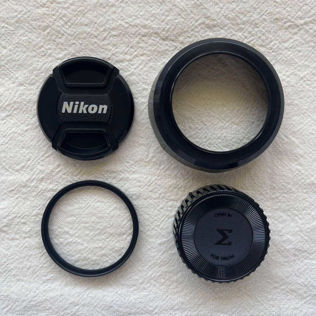 Nikon AI NIKKOR 50mm f/1.8 メタルフード付