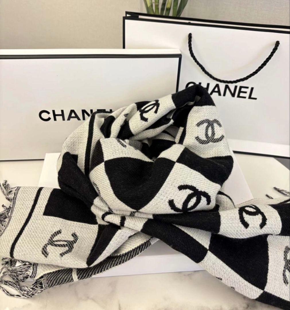 CHANEL スカーフ ブラック×アイボリー
