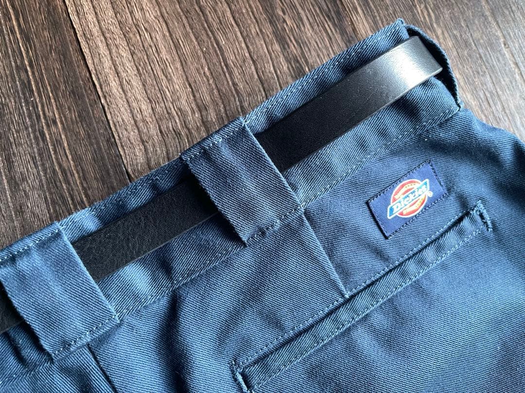 スタッズナローロングベルト　シルバー　ミッスーリ　HTC CALEE