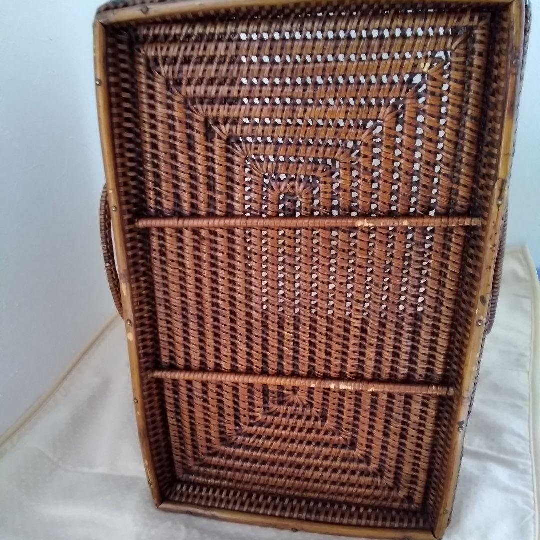 年代不明！両ハンドルかご！籐籠竹籠 竹細工 竹編みカゴ 小物入れ！経年美品！