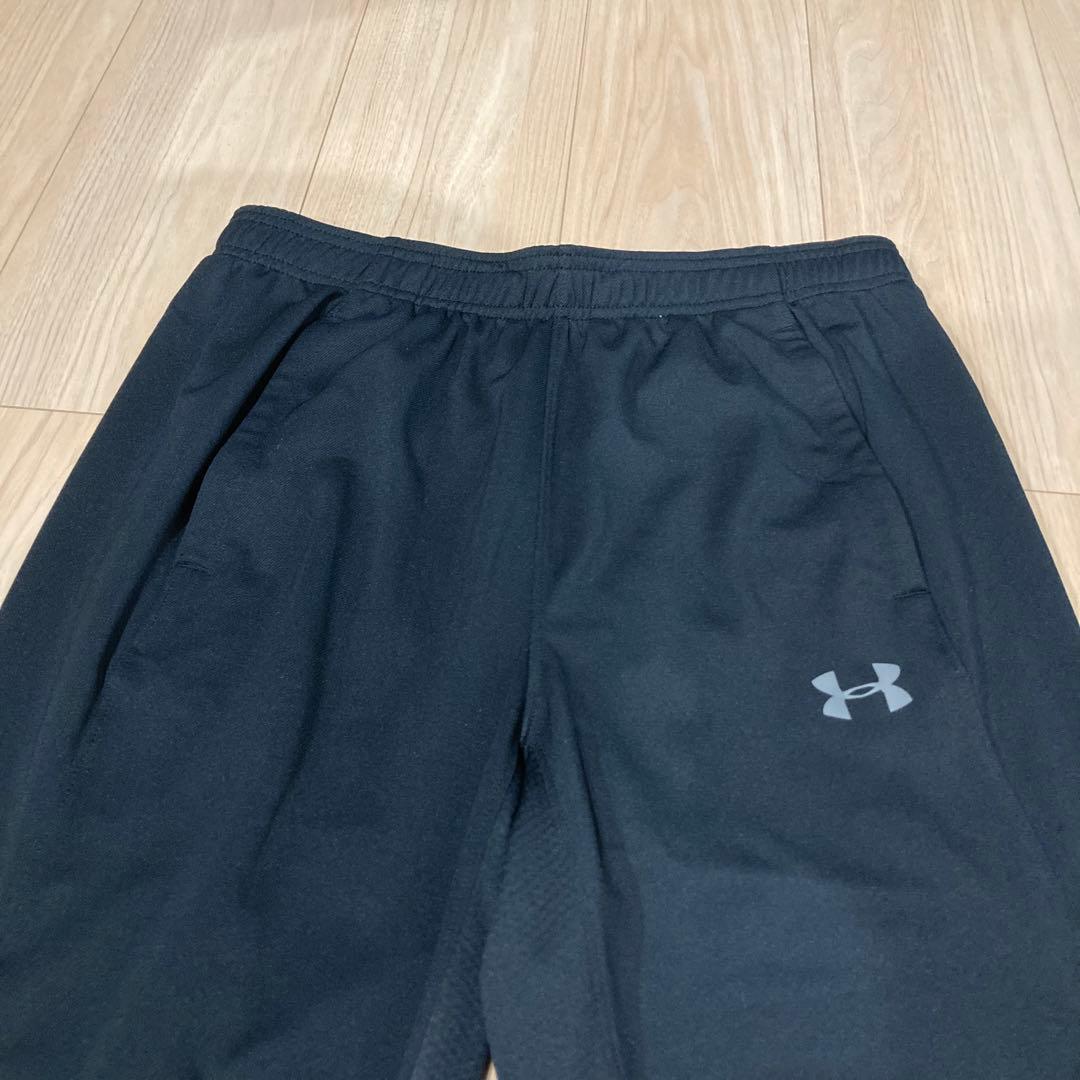 アンダーアーマー　ジャージ　上下　セットアップ　ブラック