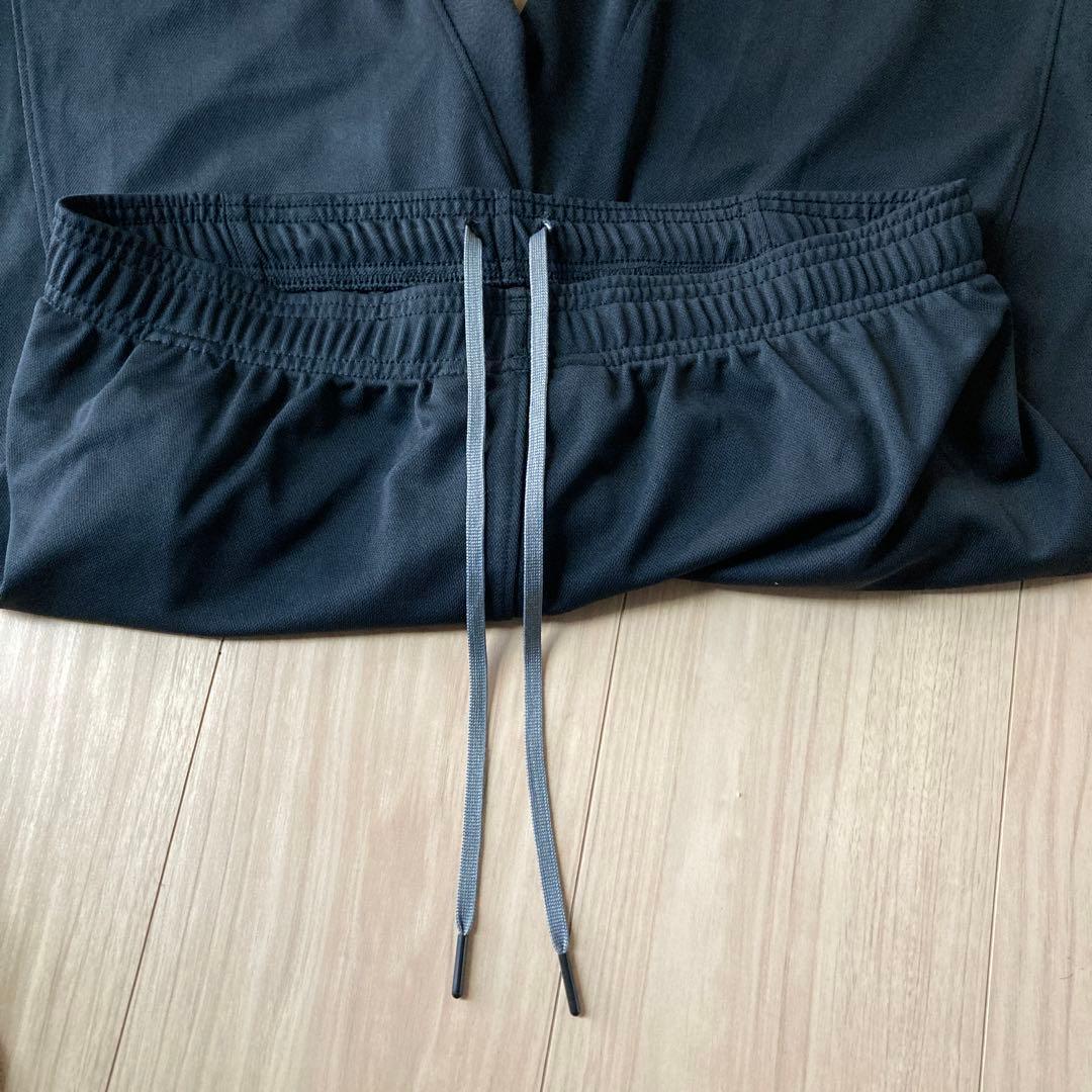 アンダーアーマー　ジャージ　上下　セットアップ　ブラック