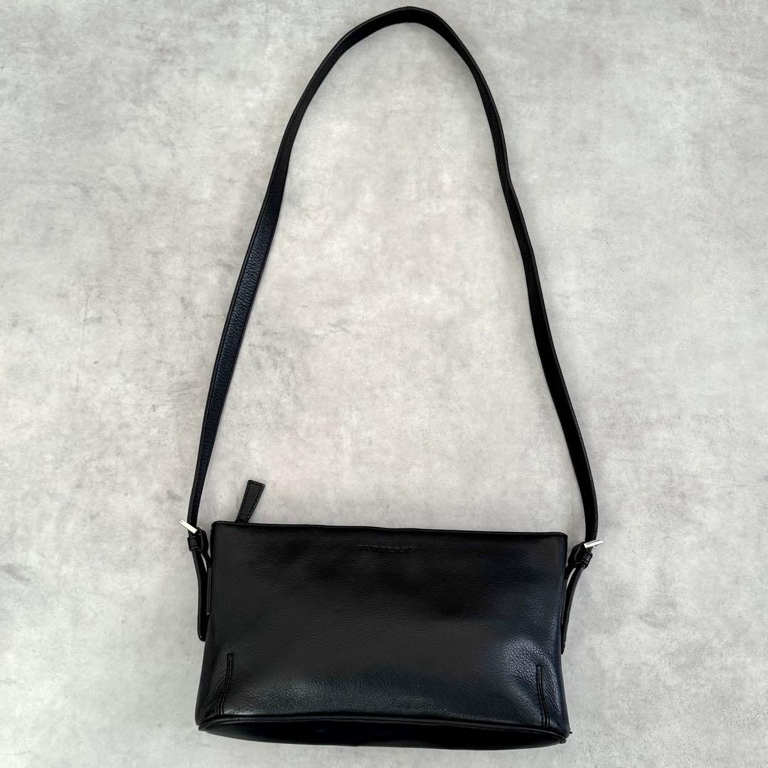みっく Burberry leather shoulder bag