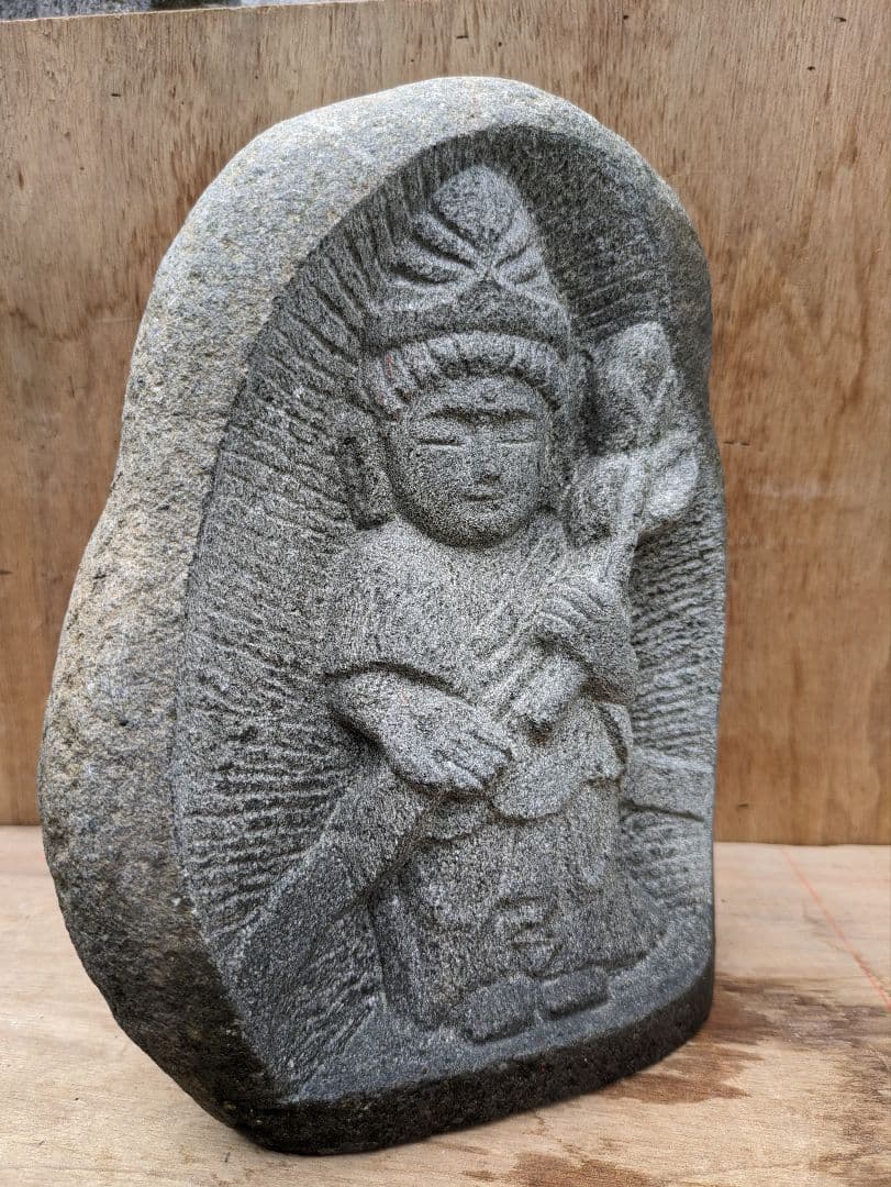 石仏、観音、聖観音菩薩、石仏彫刻