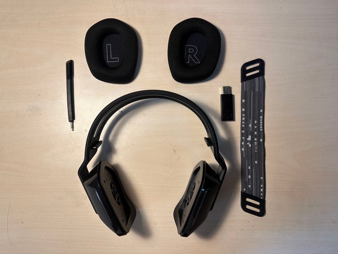 Logicool G733 ゲーミングヘッドホン