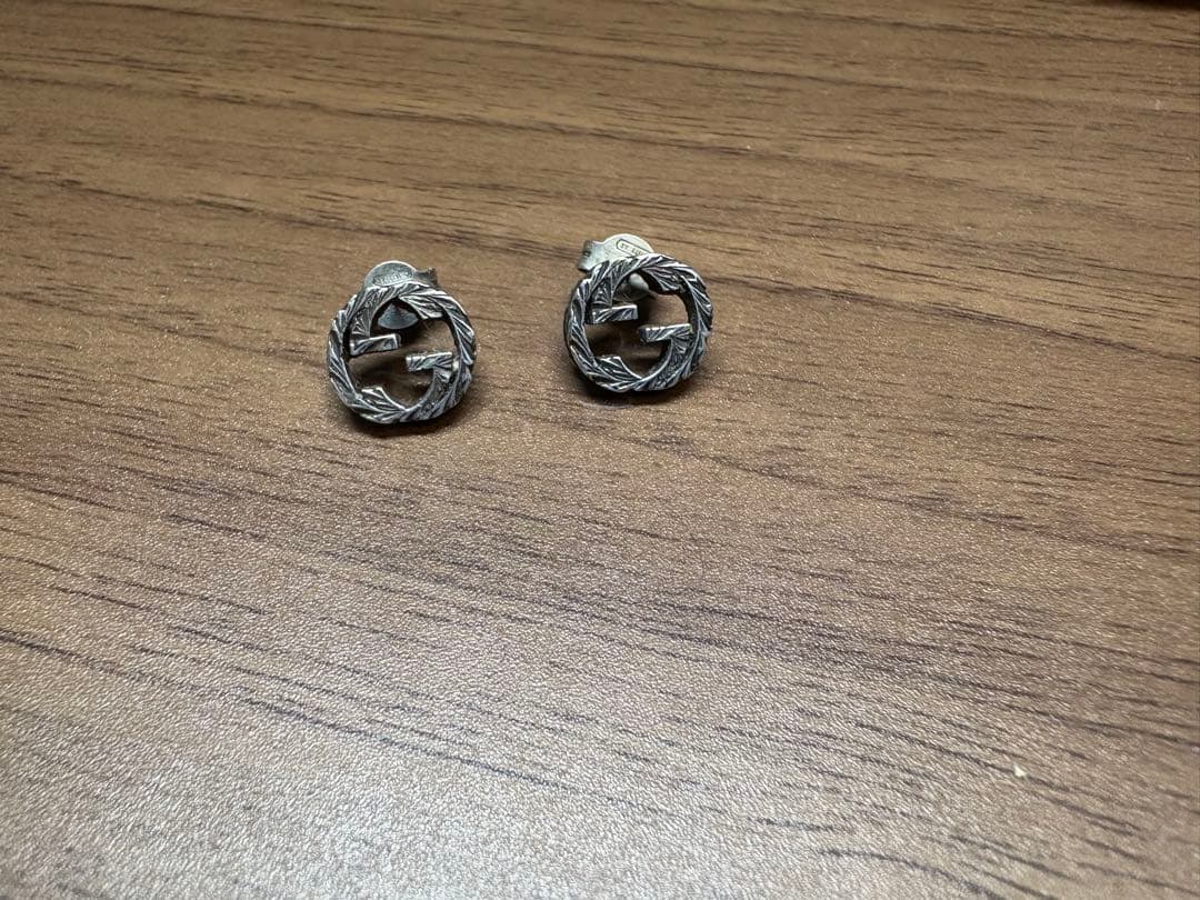 Gucci ピアス 両耳