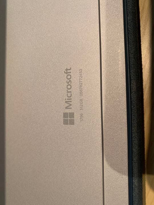 Surface pro 5 (2017) i7 メモリ16GB SSD512GB