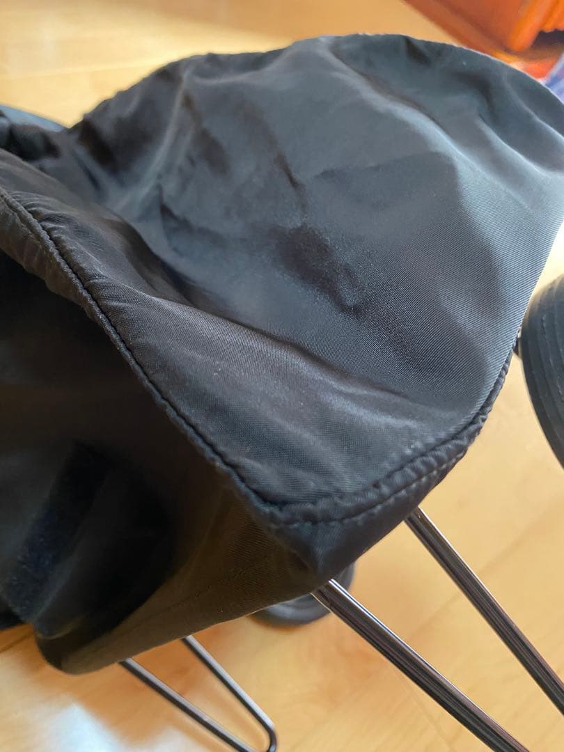 【希少⭐️入手困難】PRADA ショッピングカート　旅行バック　便利なキャリー付き