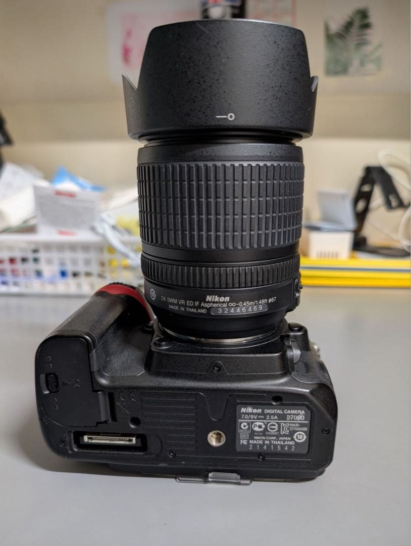 NikonD7000 +18-105mmレンズ + 純正グリップ価格交渉可能です